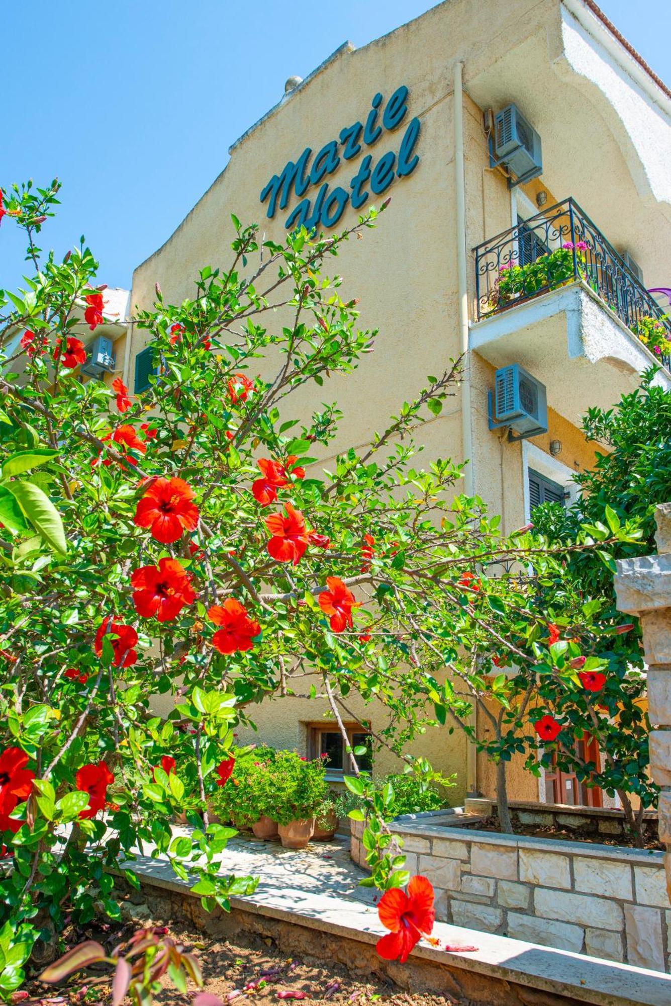 Marie Hotel Acharavi  Bagian luar foto