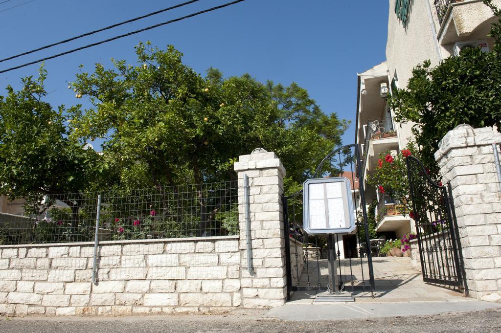 Marie Hotel Acharavi  Bagian luar foto