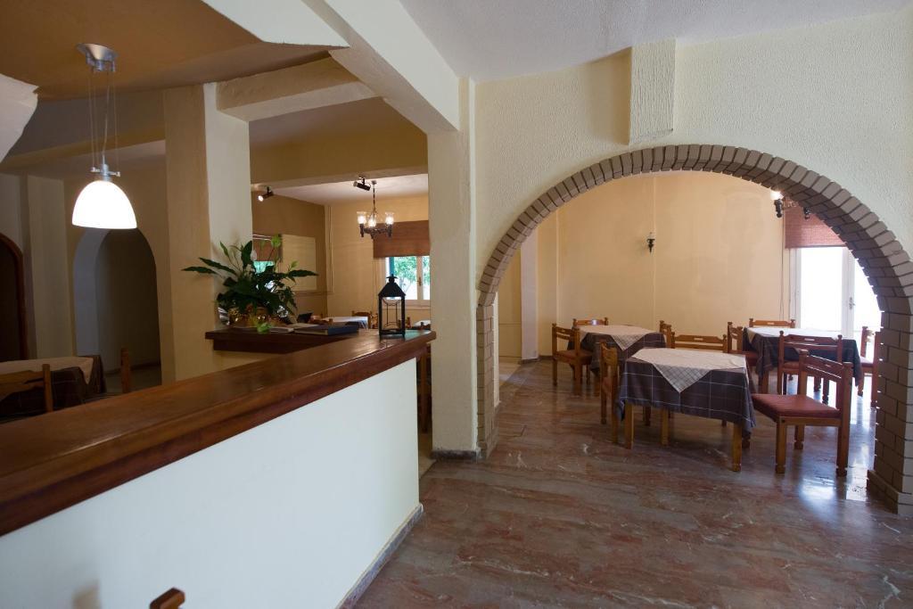 Marie Hotel Acharavi  Bagian luar foto